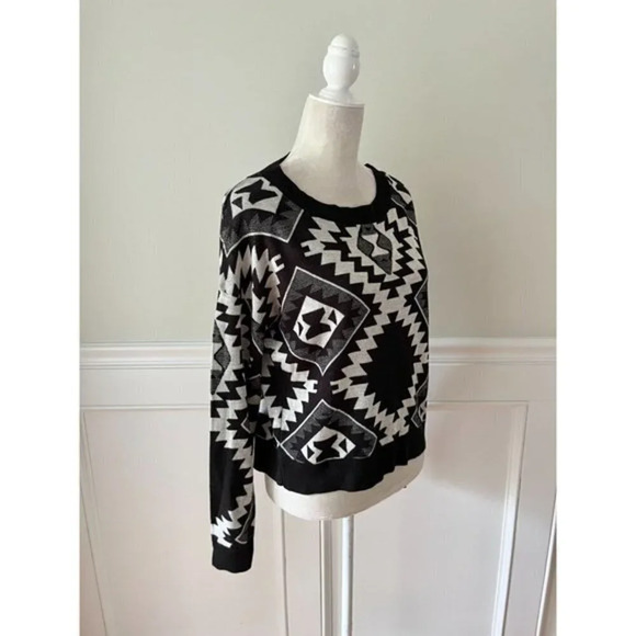 Shasa Aztec Black & White Sweater L - Picture 2 of 4